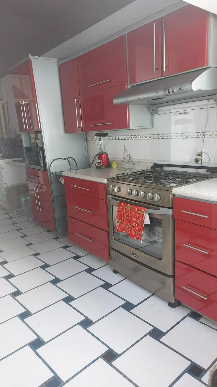 Se renta cuarto amueblado